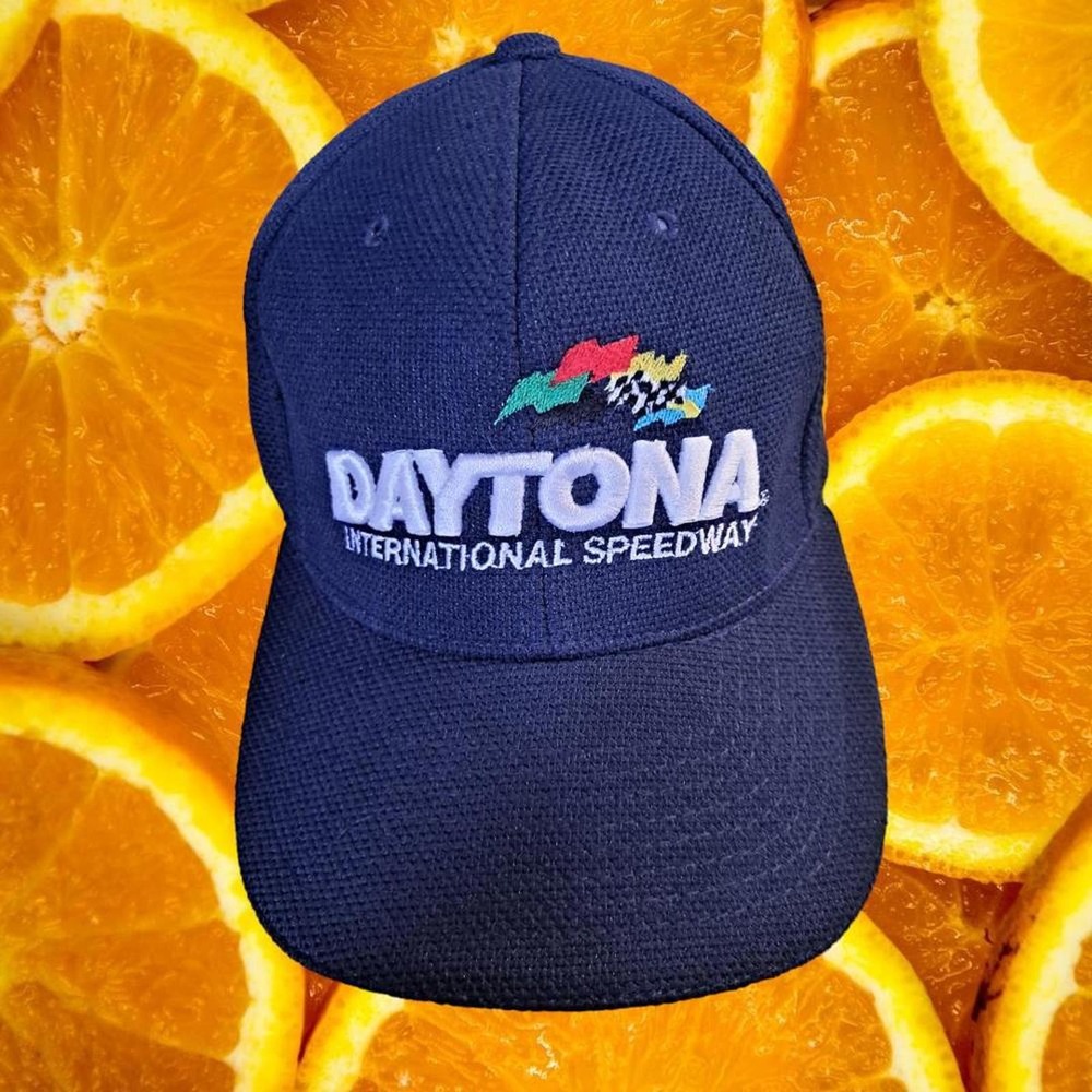 Daytona Valvoline Racing Ultra Fit Hat Baseball‎ Cap Size Medium
